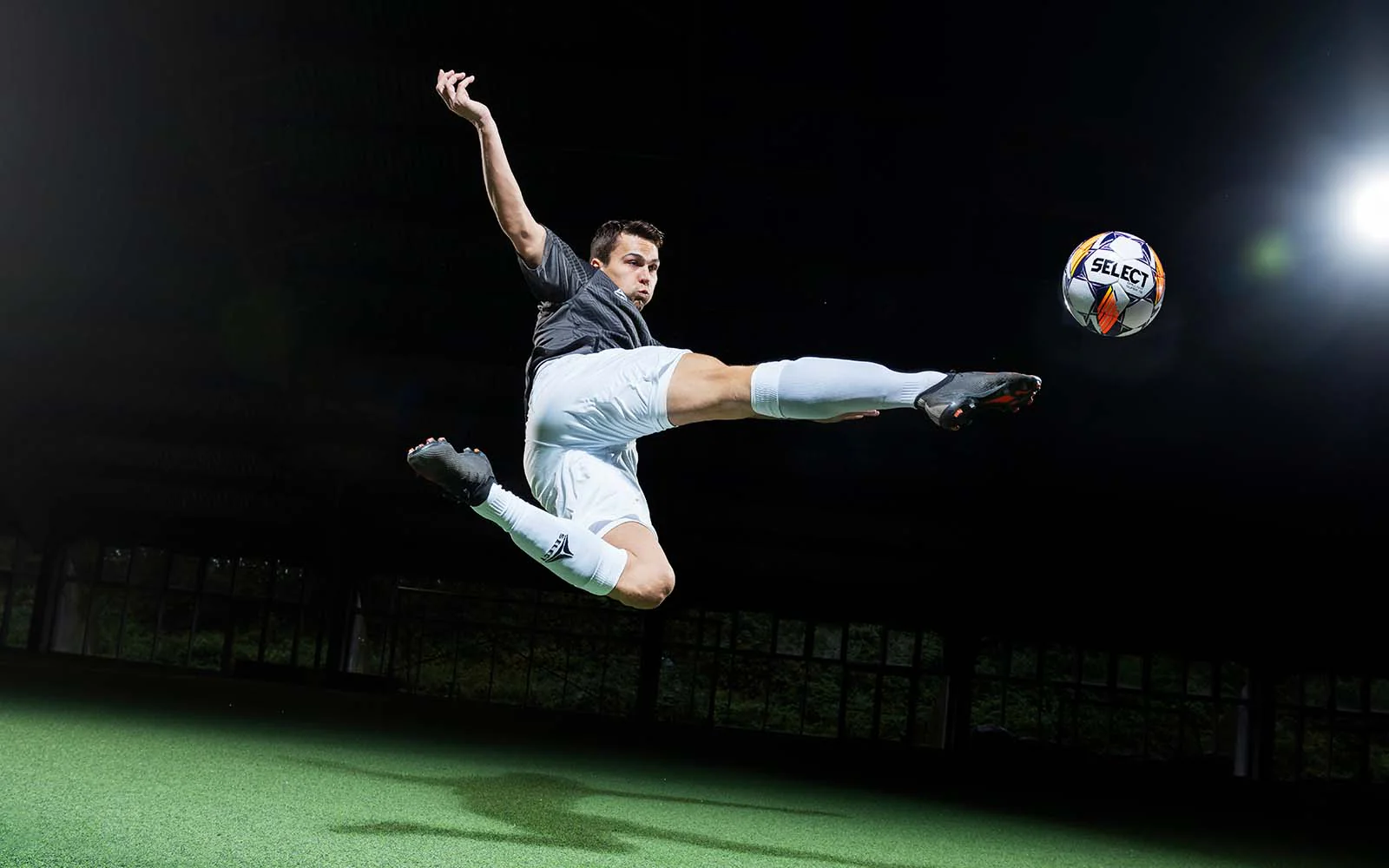 上引发热议 上引发热议